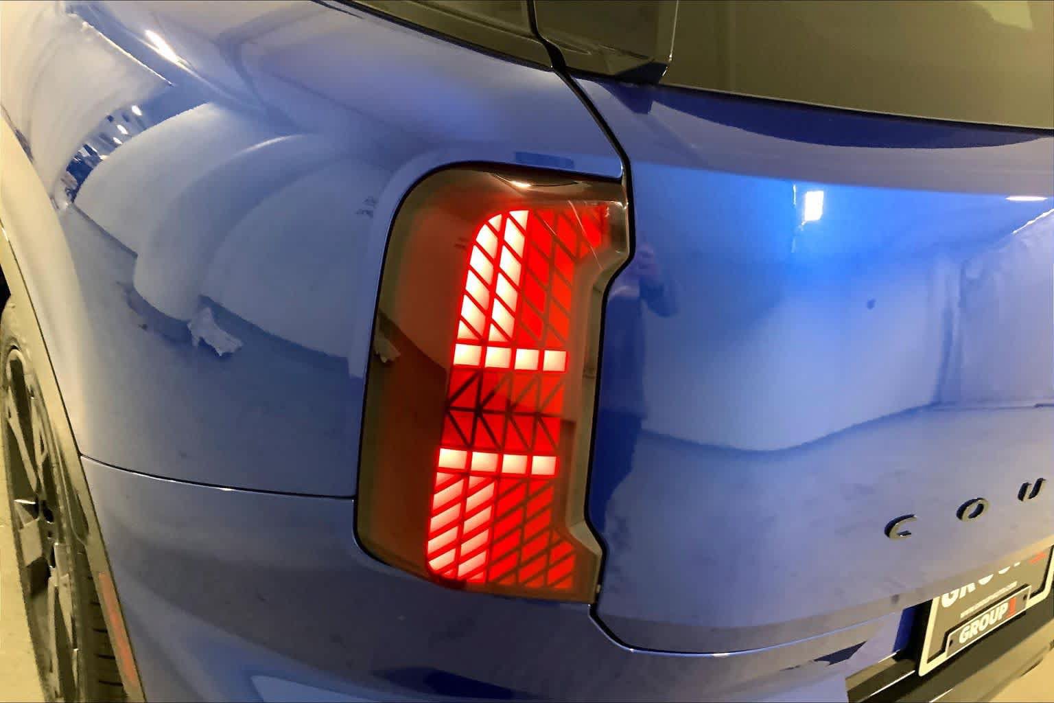 Certified 2025 MINI Cooper Countryman John Cooper Works w/ Comfort Package Max AWD/4WD image 28