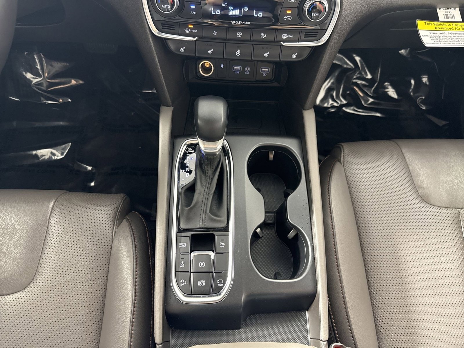 Used 2020 Hyundai Santa Fe Limited image 22