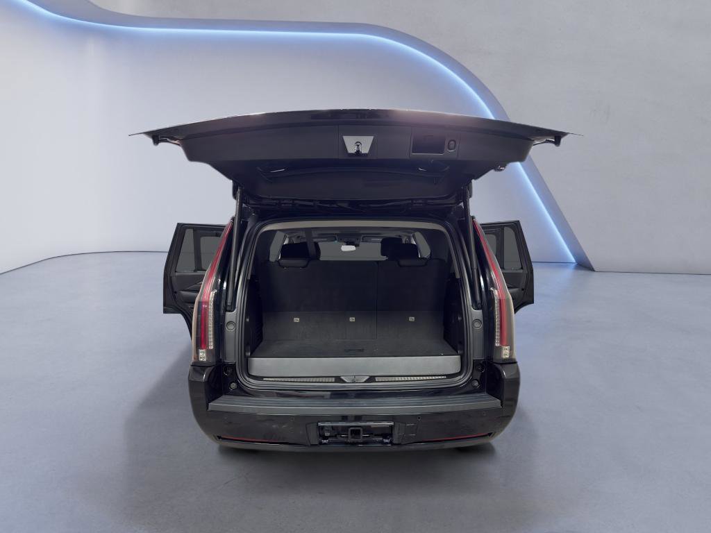Used 2019 Cadillac Escalade Luxury image 12