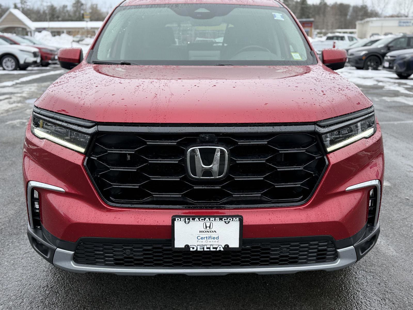 Used 2023 Honda Pilot Elite image 2
