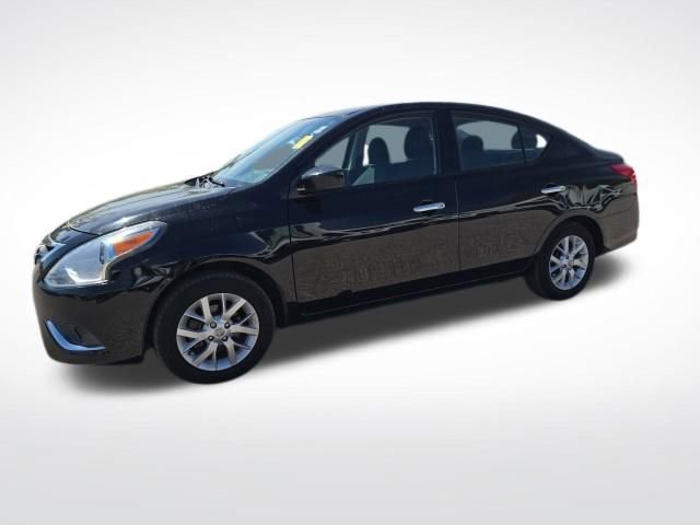 Used 2018 Nissan Versa SV w/ SV Special Edition Package image 5