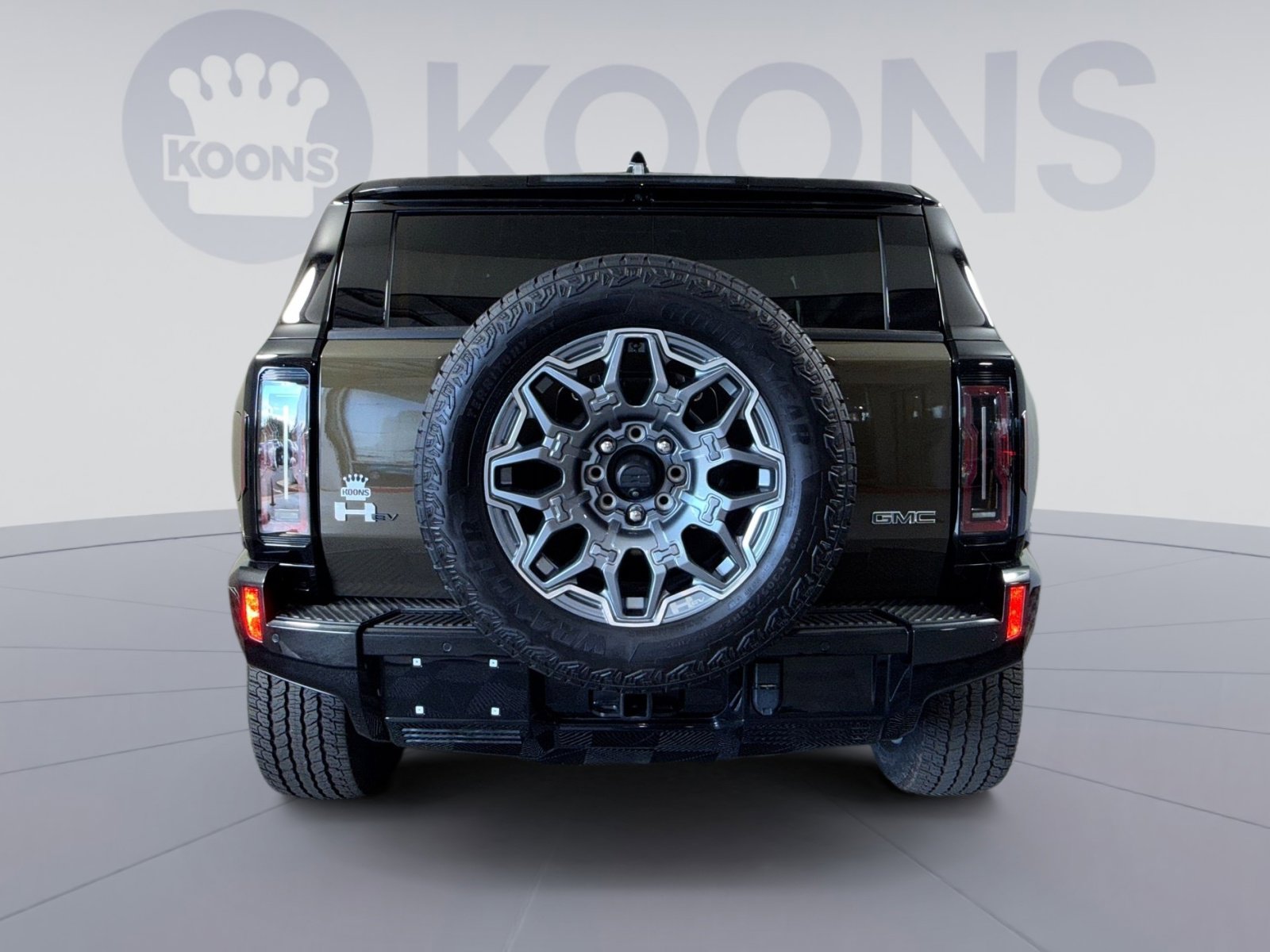 New 2025 GMC Hummer EV 3X w/ LPO, Roof Cross Rail Package AWD/4WD image 5