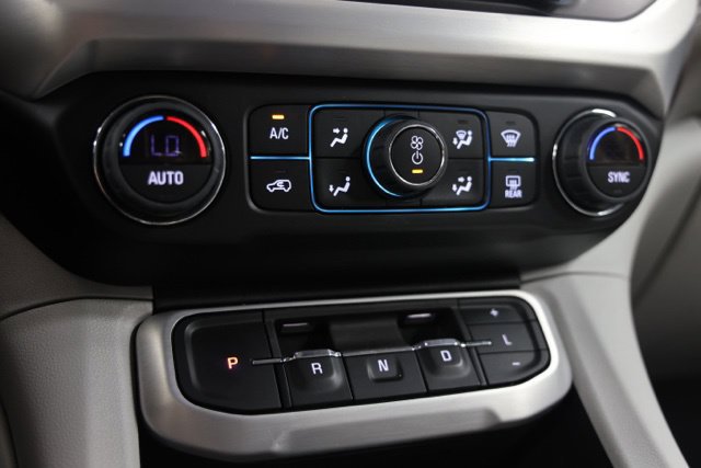 Used 2023 GMC Acadia SLT AWD/4WD image 24