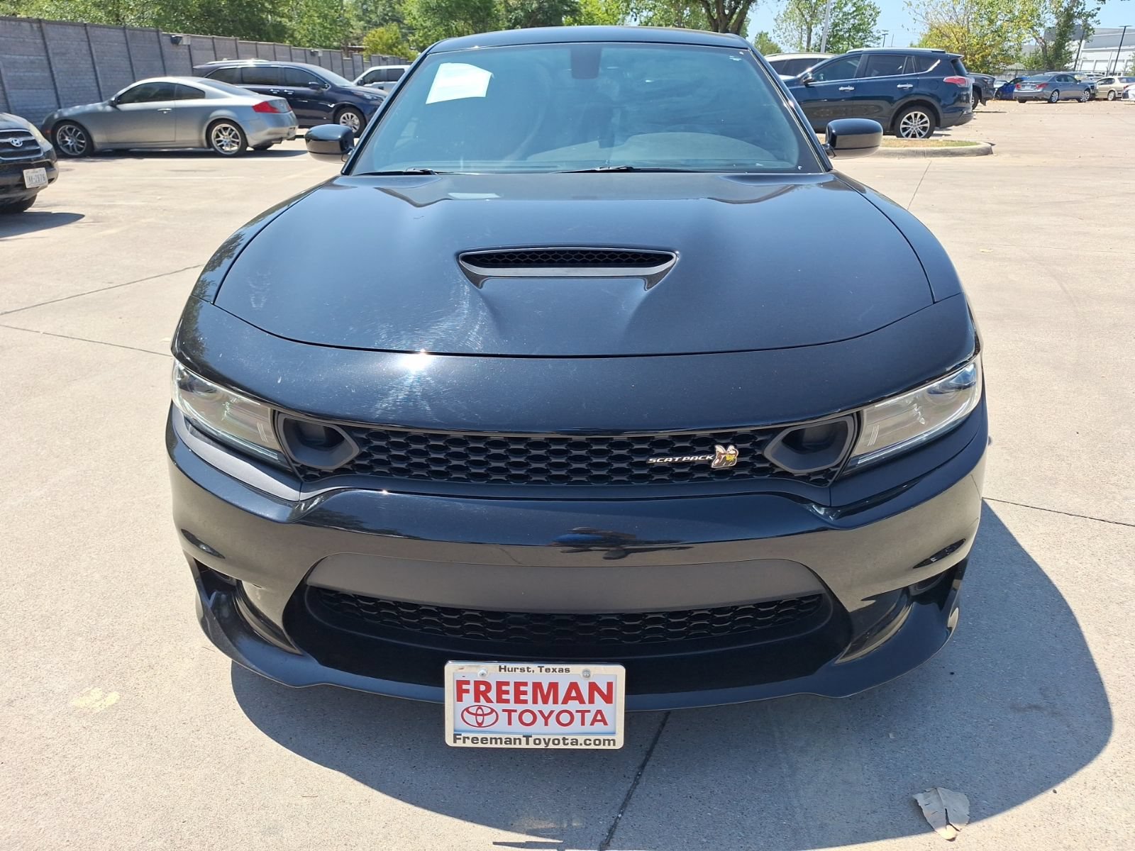 Used 2023 Dodge Charger Scat Pack w/ Harman/Kardon Audio Group RWD image 9