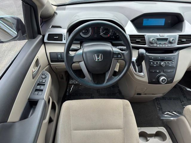 Used 2012 Honda Odyssey LX image 9