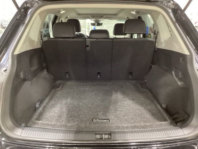 Used 2022 Volkswagen Tiguan SE image 13
