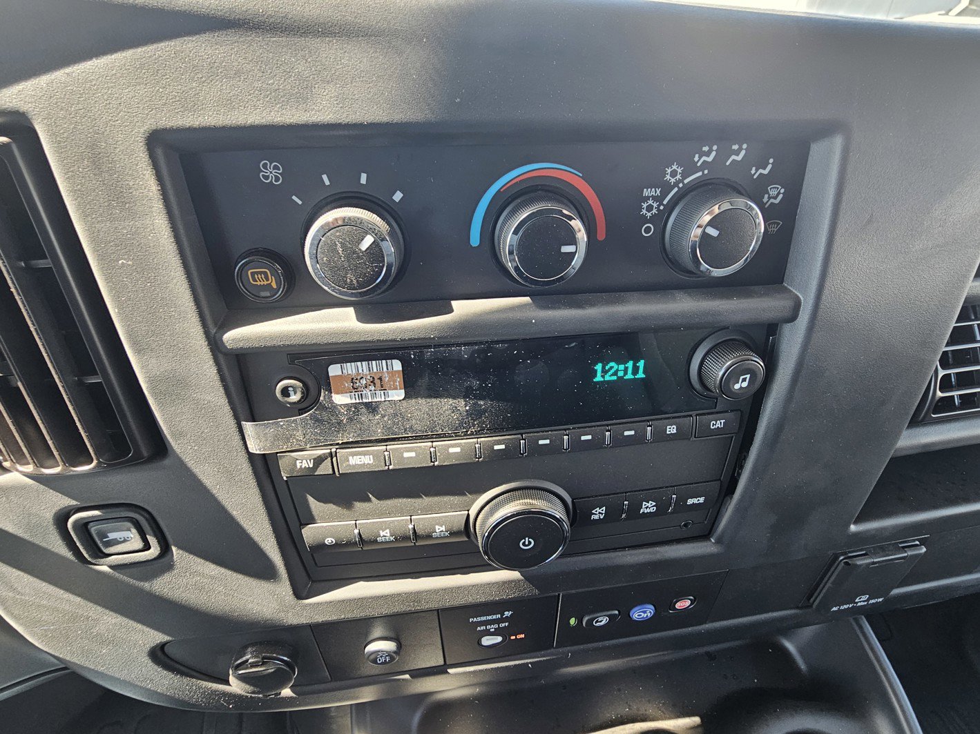 New 2024 Chevrolet Express 2500 w/ Driver Convenience Package RWD image 18