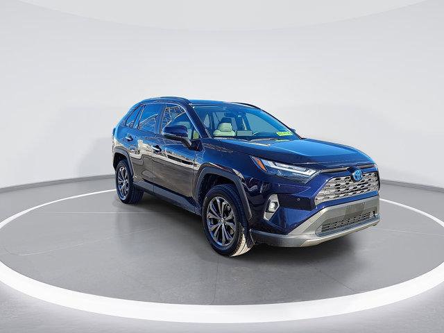 Certified 2022 Toyota RAV4 Limited image 3