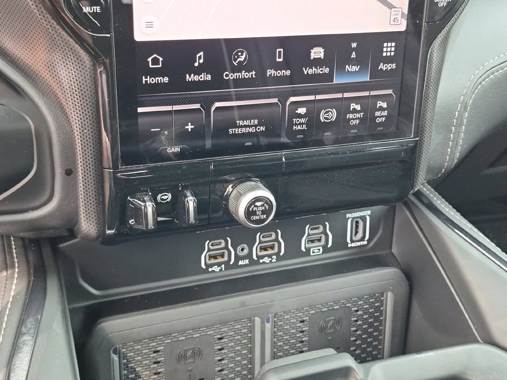 Certified 2026 RAM 2500 Limited AWD/4WD image 21