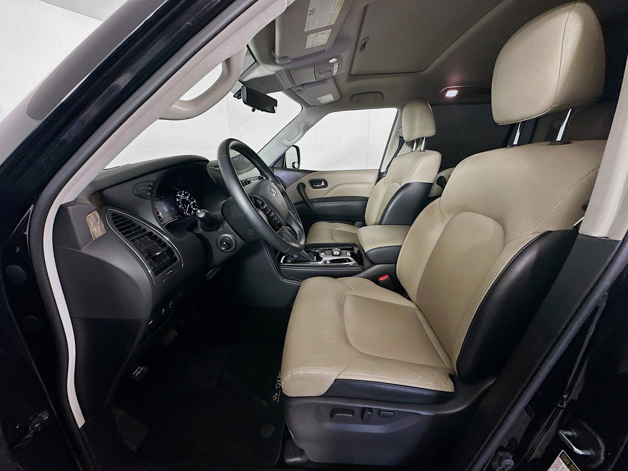 Used 2023 INFINITI QX80 Premium Select w/ Cargo Package AWD/4WD image 13
