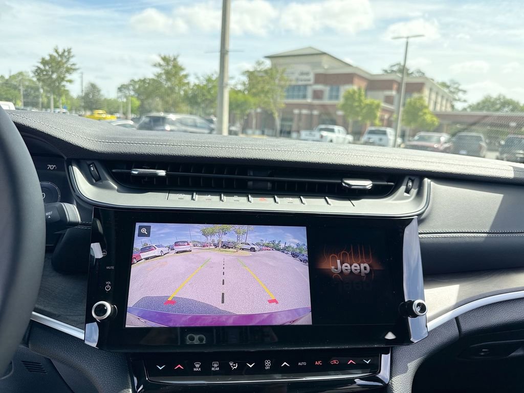 New 2026 Jeep Grand Cherokee L 4WD image 22
