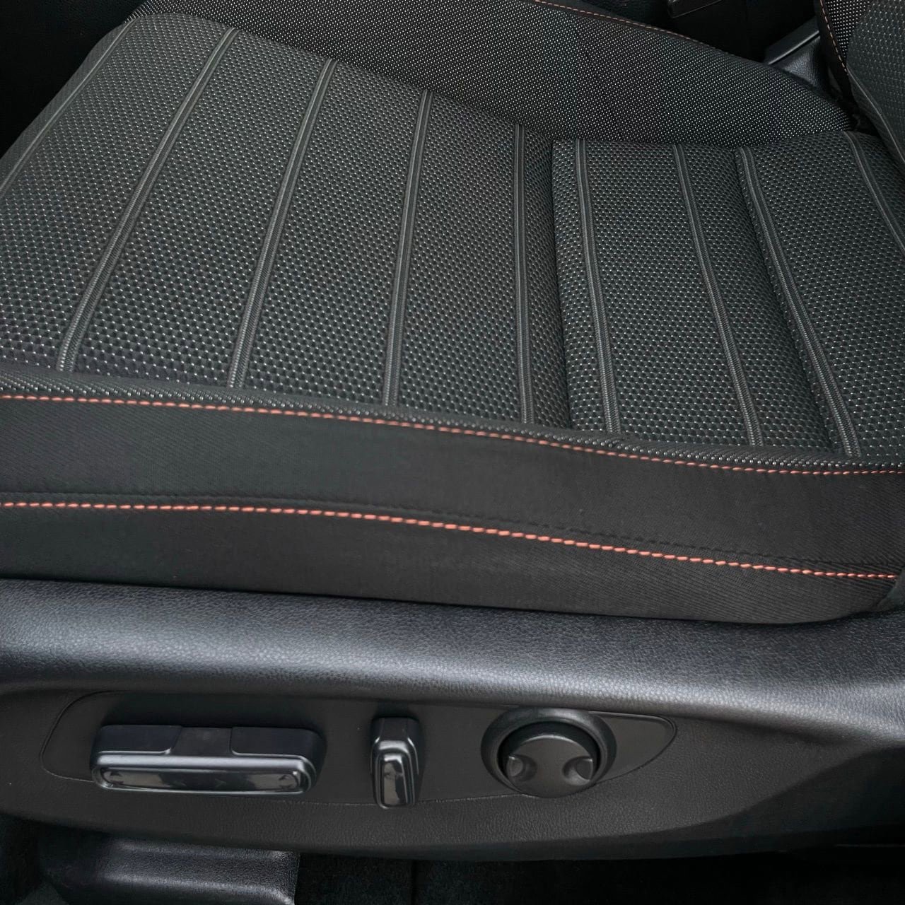 Used 2025 Honda CR-V Sport image 24