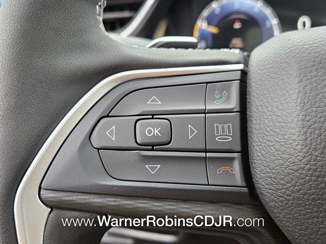 New 2025 Jeep Grand Cherokee L Altitude image 22