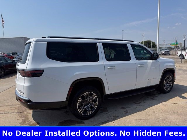 Used 2024 Jeep Wagoneer L Series II w/ Flexible Seating Group RWD image 3