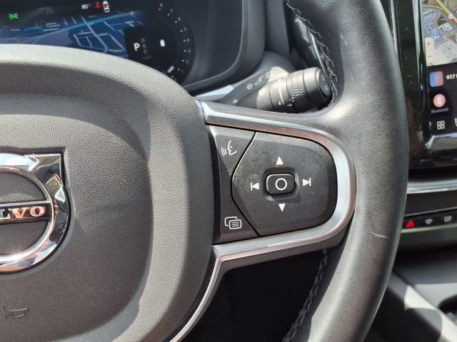 Certified 2025 Volvo XC60 B5 Core AWD/4WD image 25