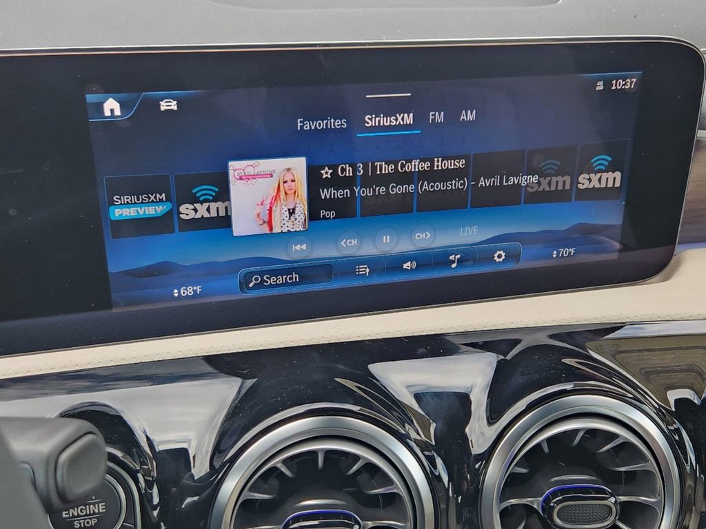 Used 2025 Mercedes-Benz CLA 250 4MATIC image 24