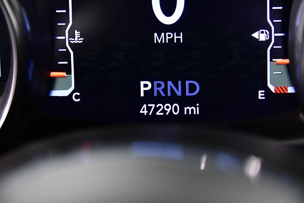 Used 2023 Jeep Wrangler Sahara image 15