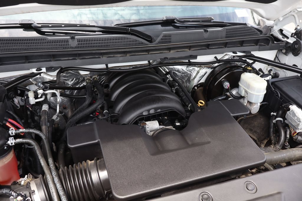 Used 2018 Chevrolet Silverado 1500 LT w/ All Star Edition AWD/4WD image 13