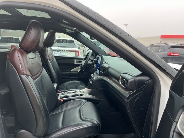 Used 2020 Ford Explorer Platinum w/ Premium Technology Package image 26