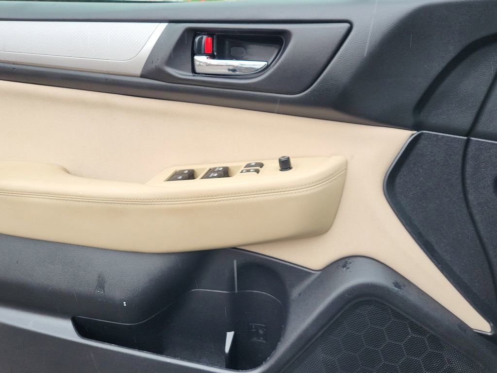 Used 2019 Subaru Outback 2.5i Premium AWD/4WD image 10