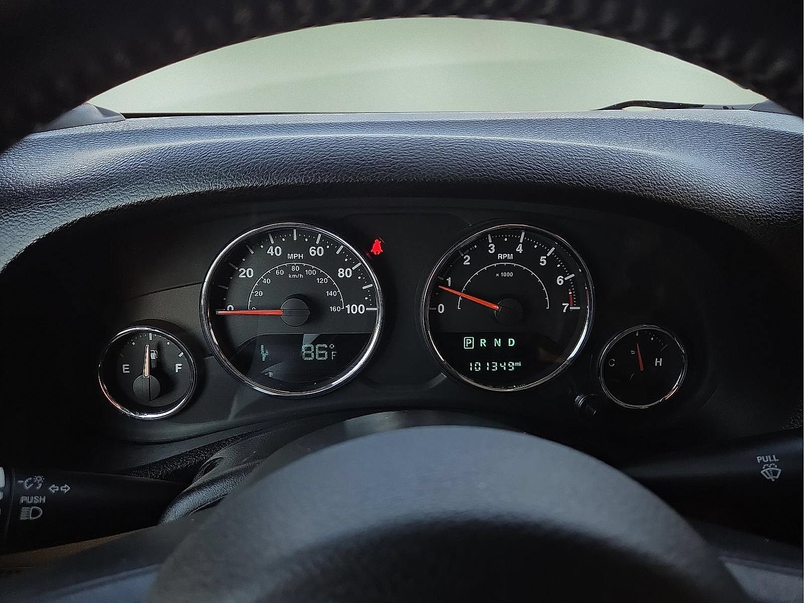 Used 2017 Jeep Wrangler Unlimited Sahara w/ Connectivity Group AWD/4WD image 23