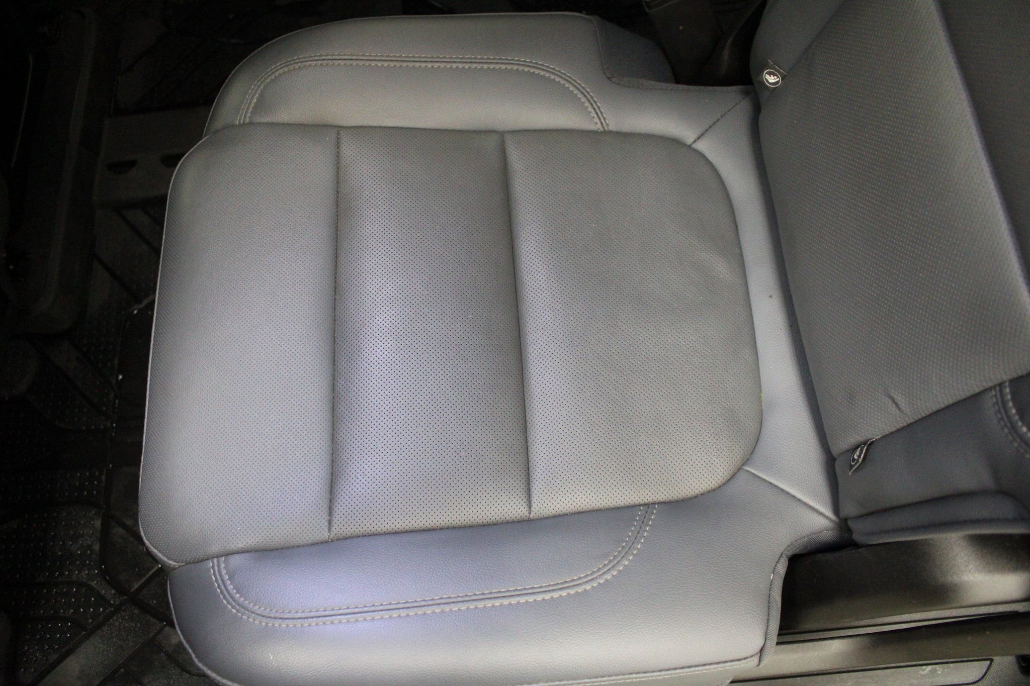 Used 2021 Chevrolet Traverse Premier w/ LPO, Floor Liner Package image 26