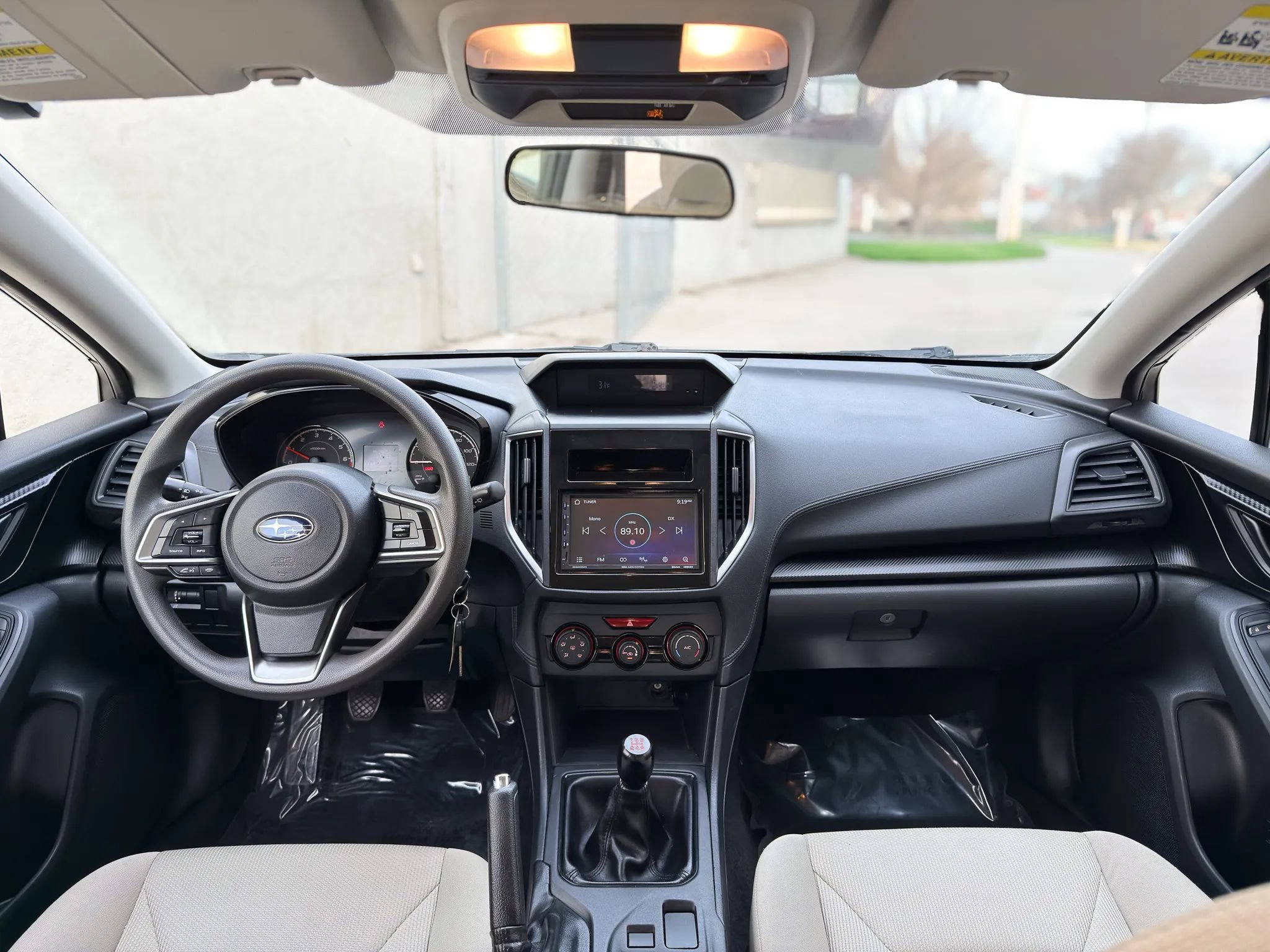 Used 2019 Subaru Impreza 2.0i image 9