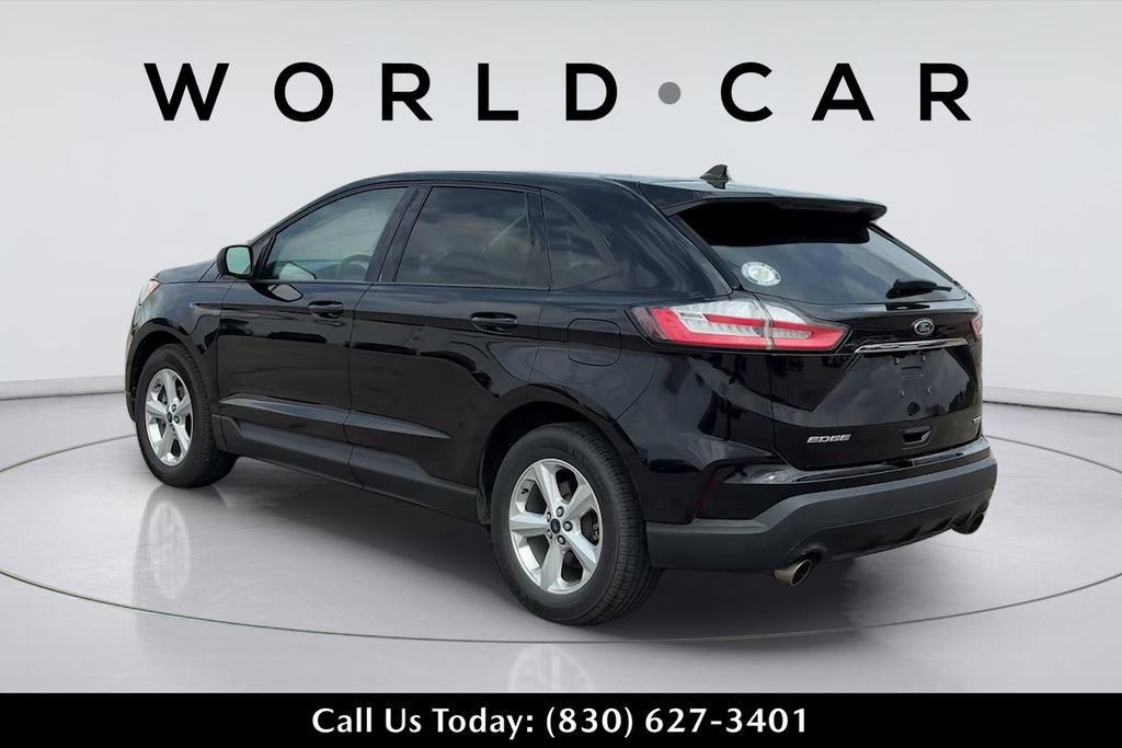Used 2019 Ford Edge SE image 5