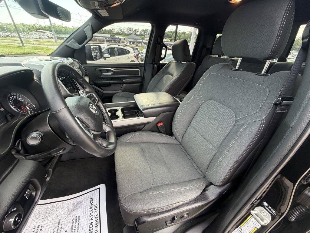 Used 2023 RAM 1500 Big Horn AWD/4WD image 10