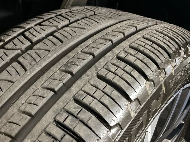 Certified 2025 Volvo XC90 B6 Plus w/ Protection Package Premier AWD/4WD image 36