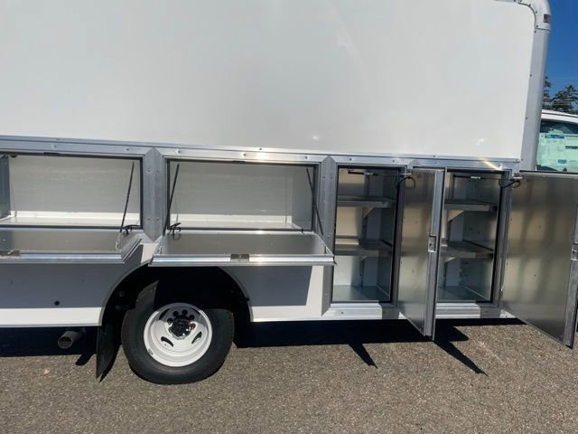 New 2026 Ford E-350 and Econoline 350 Super Duty w/ Power Equipment Group image 7