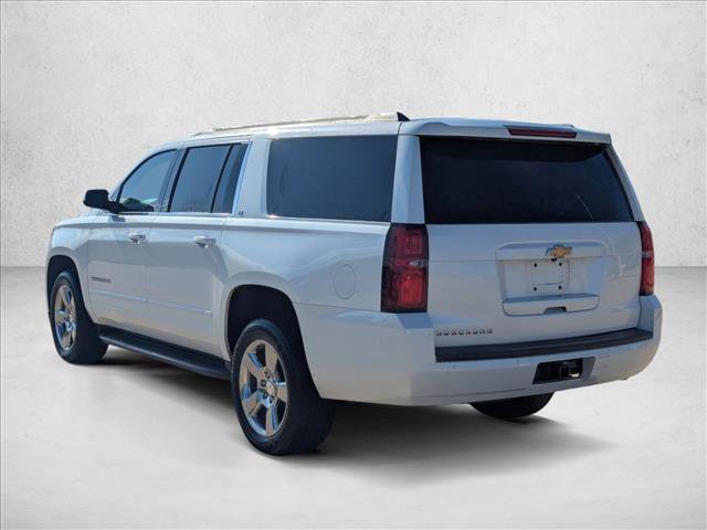 Used 2019 Chevrolet Suburban LT image 7