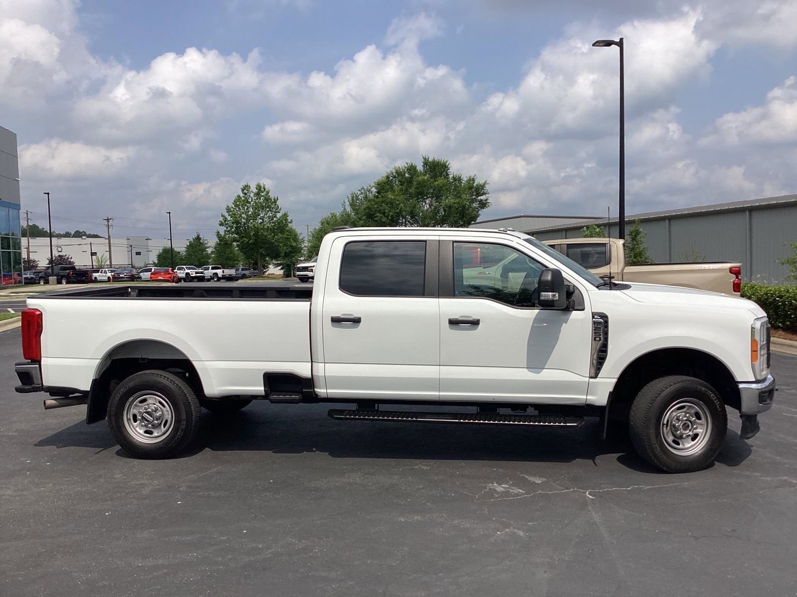 Used 2023 Ford F250 XL w/ Snow Plow Prep Package image 6