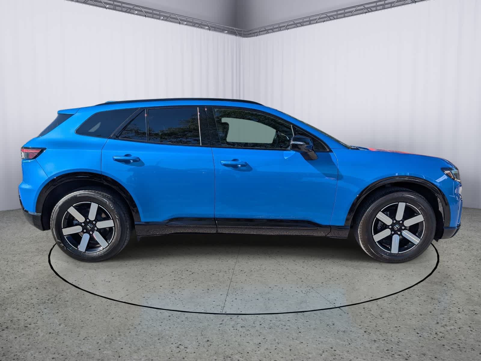 Used 2024 Honda Prologue Touring image 2