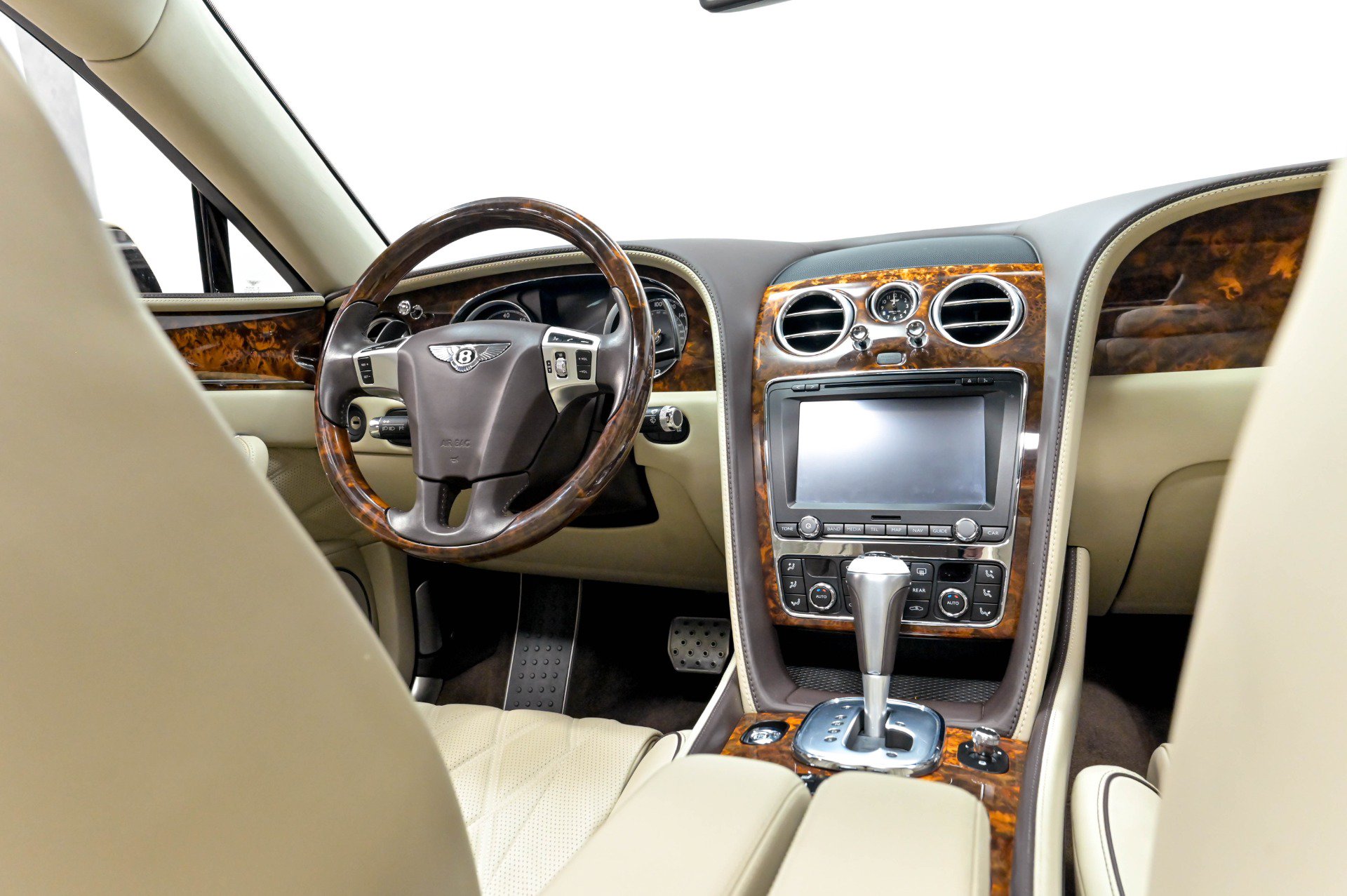 Used 2015 Bentley Flying Spur W12 AWD/4WD image 40