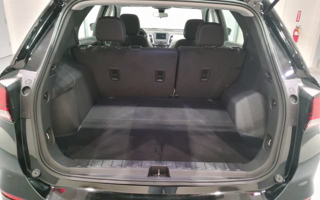 Used 2023 Chevrolet Equinox LS FWD image 14