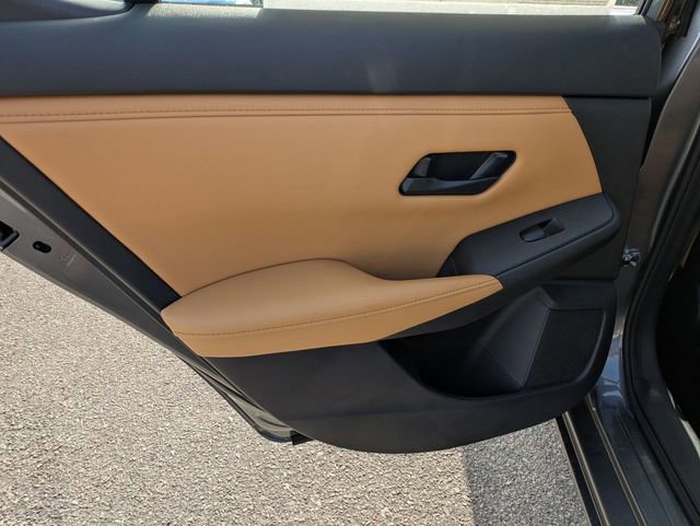 New 2025 Nissan Sentra SV w/ SV Premium Package FWD image 30