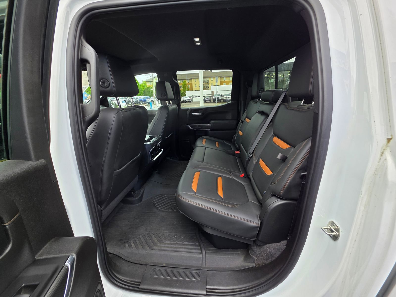 Used 2020 GMC Sierra 1500 AT4 w/ AT4 Premium Package AWD/4WD image 13