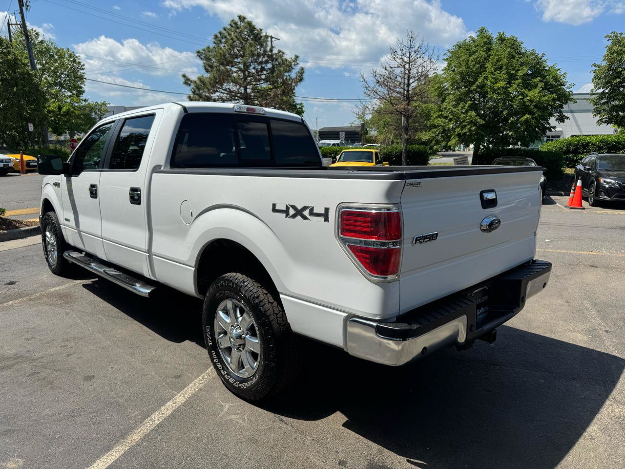 Used 2014 Ford F150 XLT w/ Equipment Group 302A Luxury AWD/4WD image 7