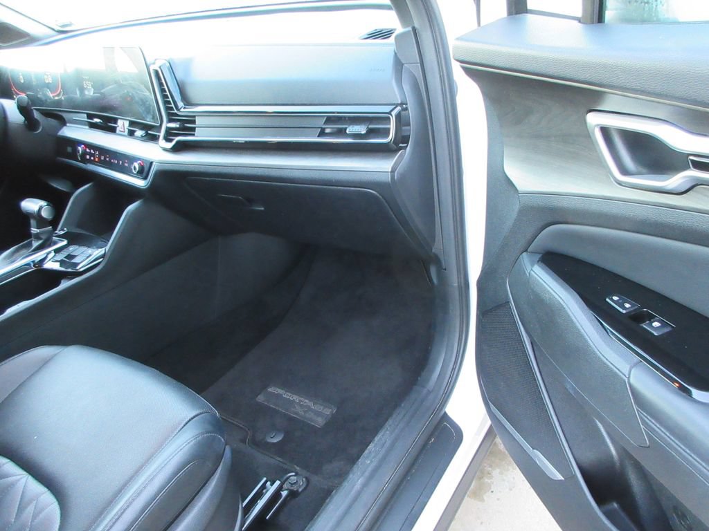 Used 2023 Kia Sportage X-Line AWD/4WD image 19