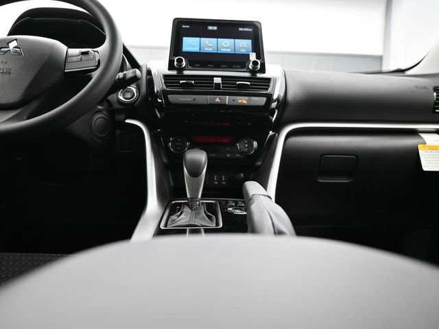 New 2026 Mitsubishi Eclipse Cross LE AWD/4WD image 15
