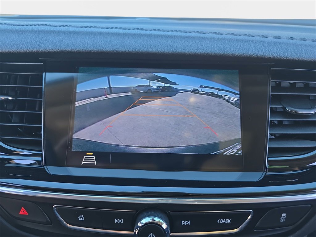 Used 2018 Buick Regal Essence w/ Driver Confidence Package #1 image 26