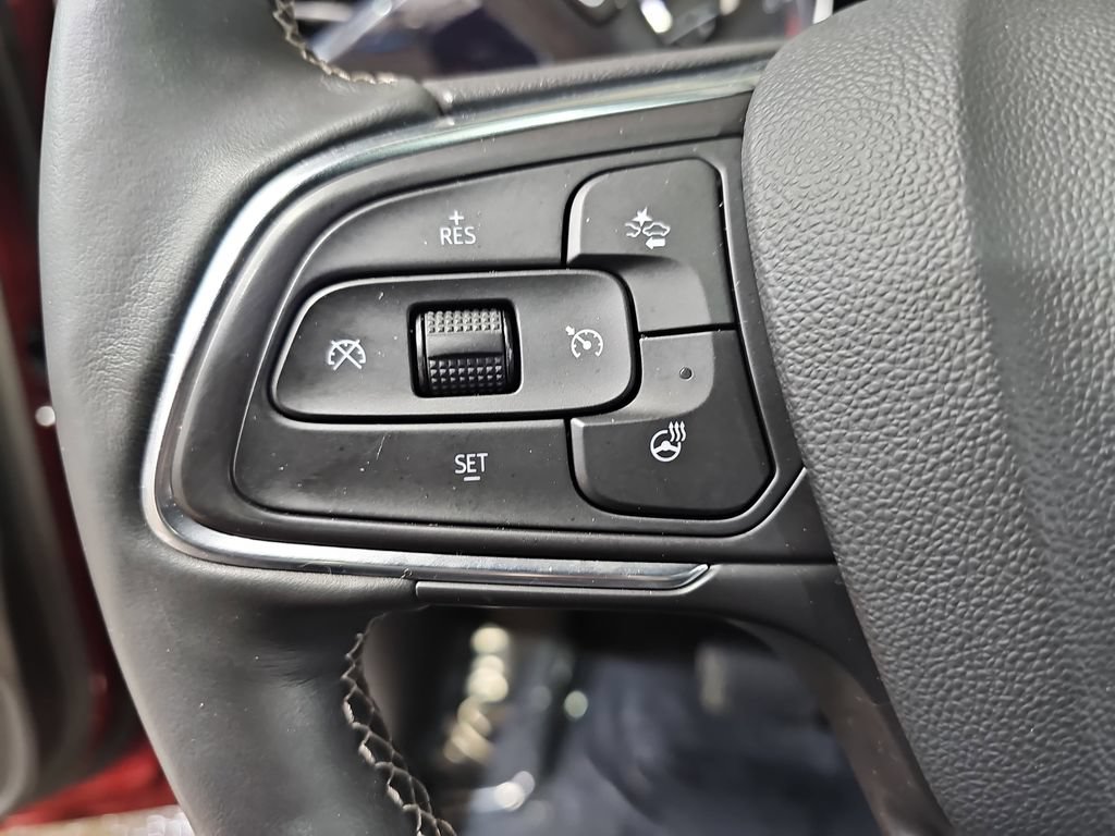 Certified 2023 Buick Encore GX Essence w/ Experience Buick Package FWD image 22