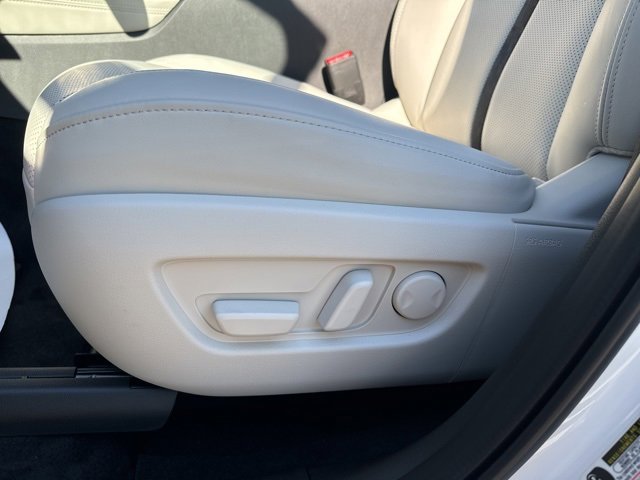 Used 2024 MAZDA CX-90 3.3 Turbo S w/ Premium Plus image 11