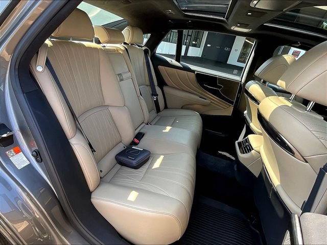 Used 2022 Lexus LS 500 AWD w/ Interior Upgrade Package image 26