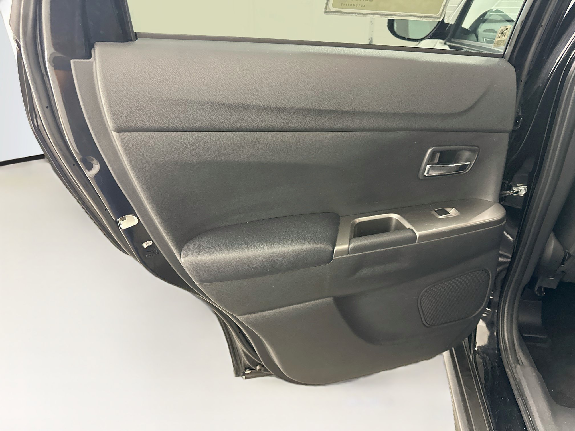 Used 2024 Mitsubishi Outlander Sport AWD image 26