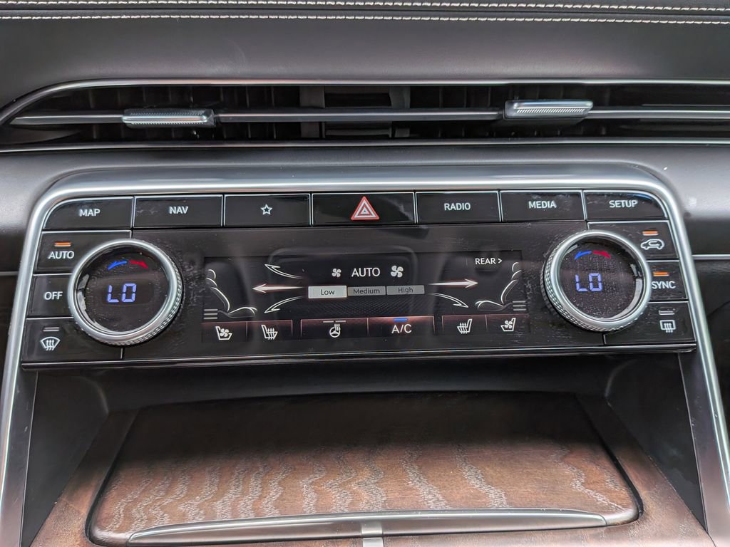 Used 2023 Genesis GV80 2.5T w/ Prestige Package AWD/4WD image 23