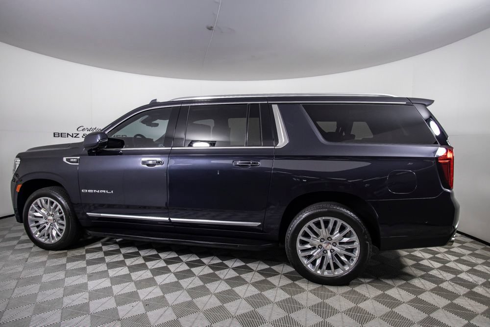 Used 2024 GMC Yukon XL Denali w/ Advanced Technology Package AWD/4WD image 10
