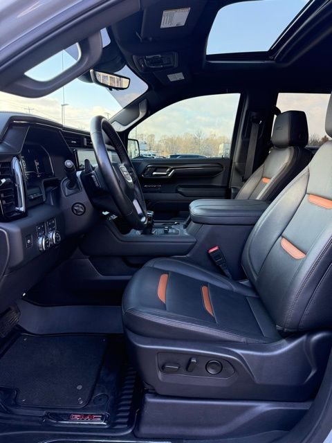 Used 2024 GMC Sierra 1500 AT4 w/ Technology Package image 12