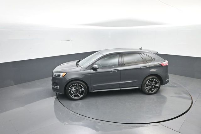 Certified 2021 Ford Edge ST image 26